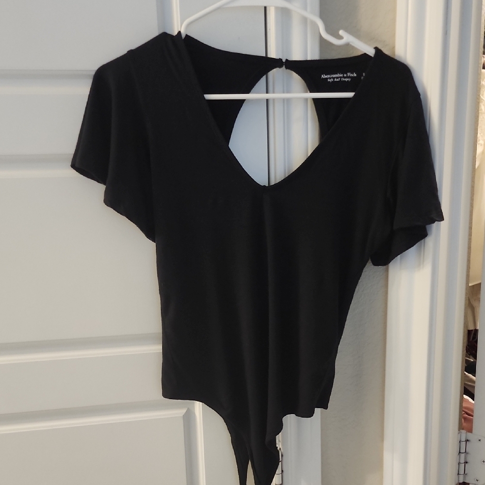 Women's Black Top